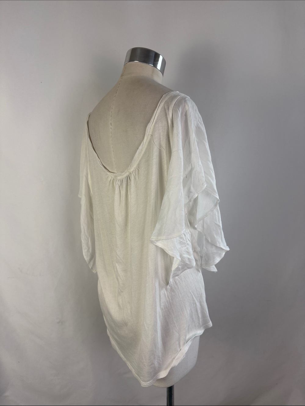 ANTHROPOLOGIE WHITE RUFFLE SLEEVE TOP - Picture 3 of 5